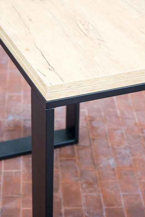 Itamoby Tavolo Tecno Libra Quercia Natura 90×90 Allungato 90×180 telaio Antracite Comprane uno, ottenene uno gratis