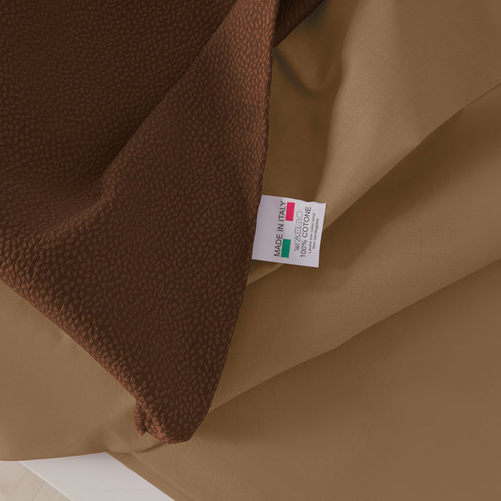 Zenoni & ColombiCompleto copriletto con federe in cotone Jacquard Keppler Nocciola Qualità