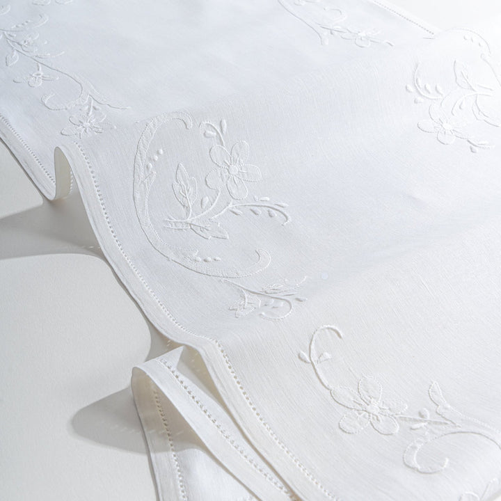 Zenoni & ColombiRunner ricamato a mano in misto Lino e Cotone Made in Italy Clara Presa