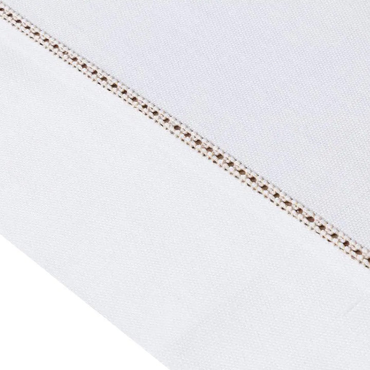 Zenoni & ColombiCentrotavola ricamato a mano in cotone Made in Italy variante Gigliuccio Ultimi tre giorni